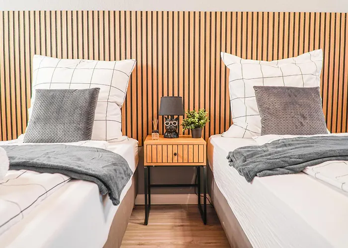 アパート Stylisches Stadtnest Mit Xbox ヴッパータール